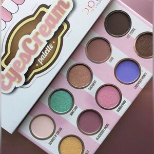 Dose of Colors
EyesCream Eyeshadow Palette